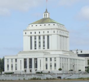 Oakland_Court_House_California_USA2-300x279